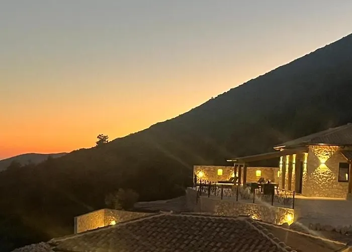 Βίλα Petite Lily Φτερνό